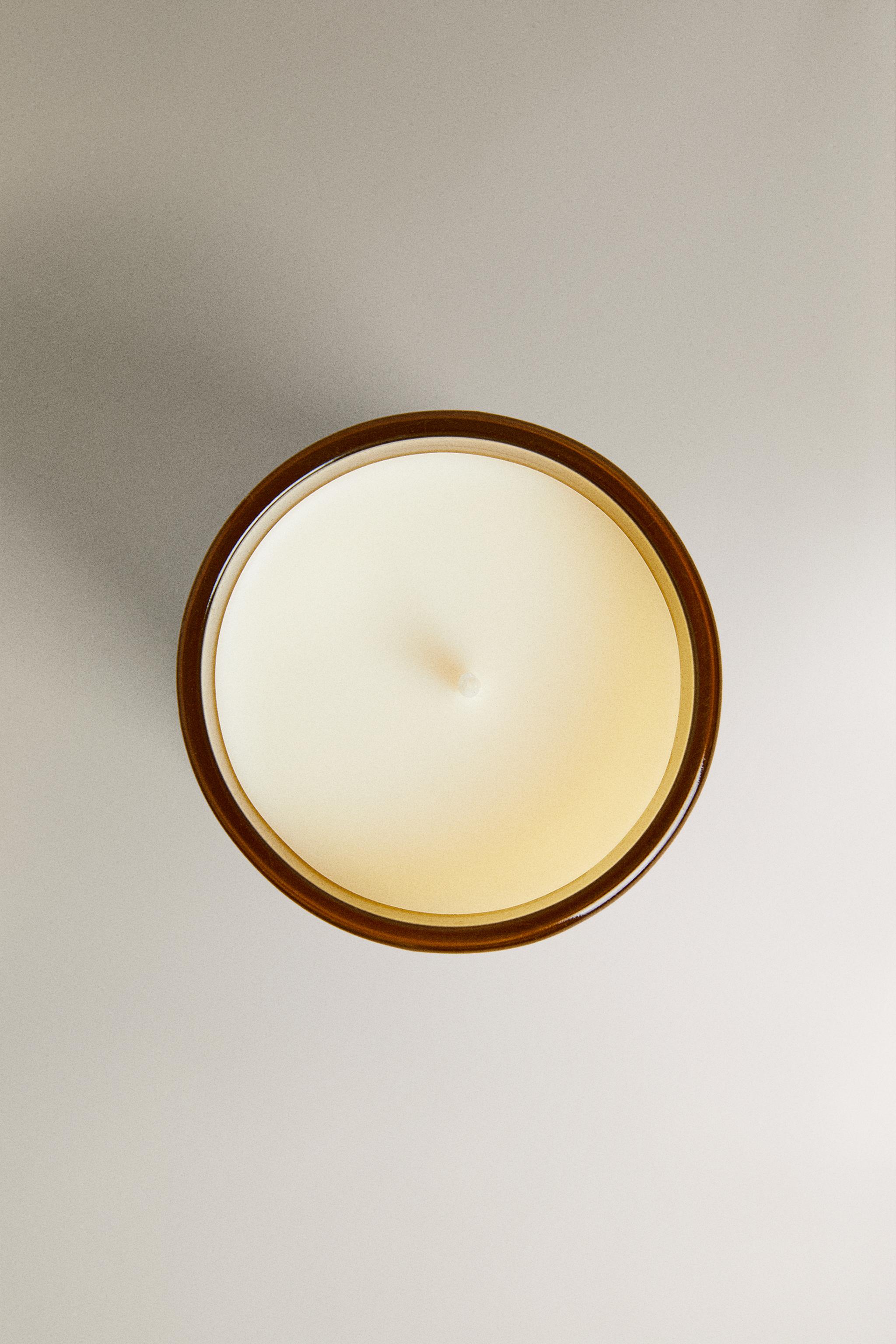 G) BOUGIE PARFUMÉE WHITE LOTUS
